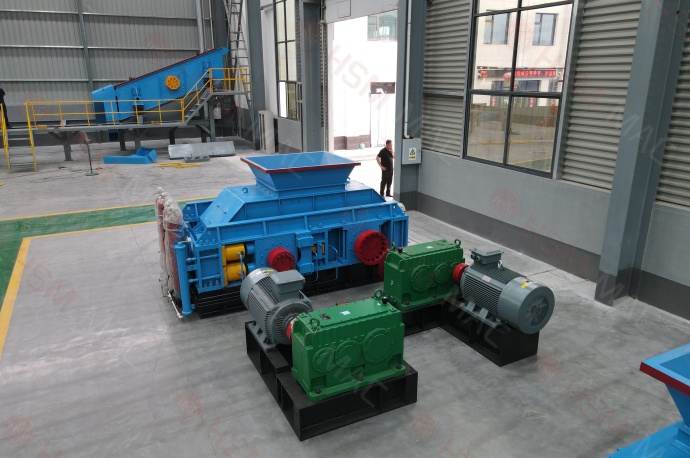 白云石制砂機 白云石制砂機