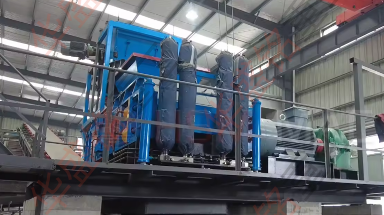 彈簧對(duì)輥破碎機(jī) 彈簧對(duì)輥破碎機(jī)